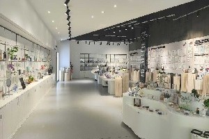 2026年广州直播电商品牌推新品该怎么找工厂？行业痛点盘点、常见避坑FAQ及正规合规工厂选型要点全解析